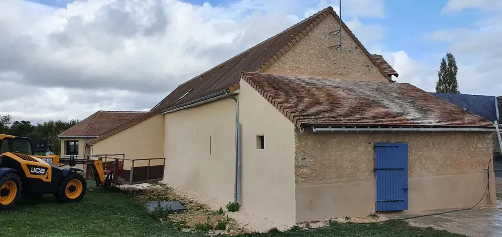 appliquer un enduit à pierre vue